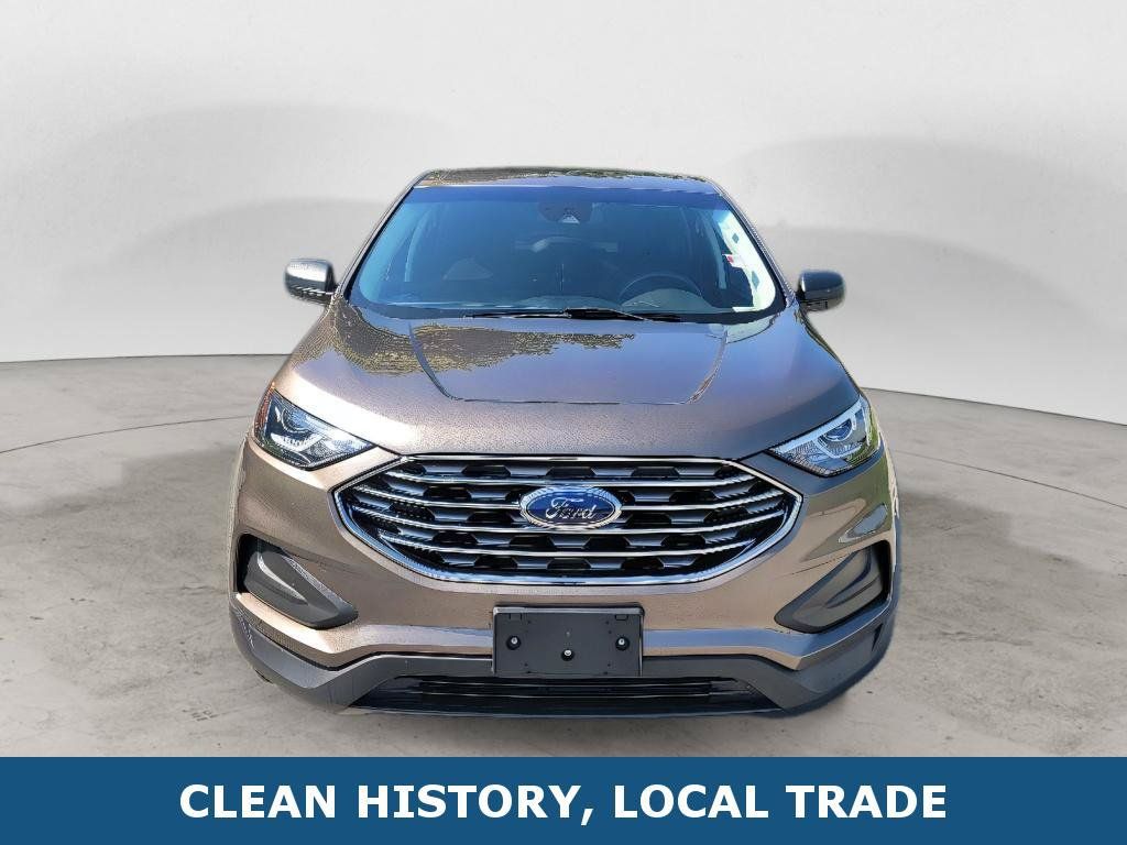 Used 2019 Ford Edge SE FWD image 2