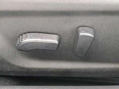 Used 2024 Nissan Altima 2.5 SV image 17