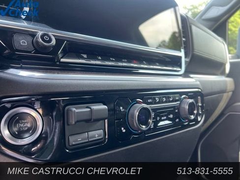 Used 2025 Chevrolet Silverado 2500 LT w/ Safety Package AWD/4WD image 7