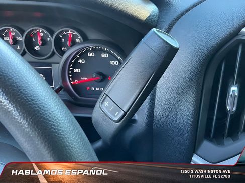 Used 2024 Chevrolet Silverado 2500 Custom w/ Custom Value Package image 21