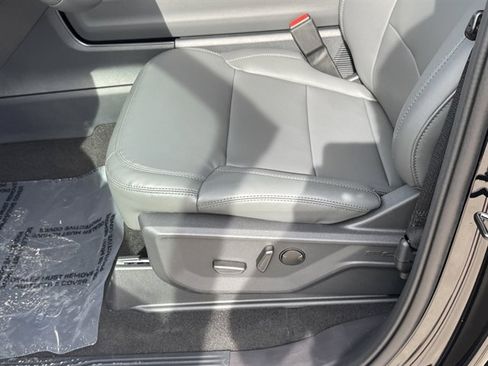 New 2026 Ford Expedition Max Active AWD/4WD image 20