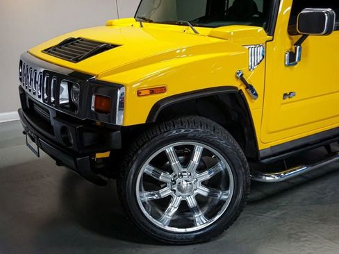 Used 2005 HUMMER H2 w/ Preferred Equipment Group image 69