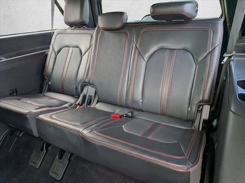 Used 2022 Ford Expedition Max Limited AWD/4WD image 28