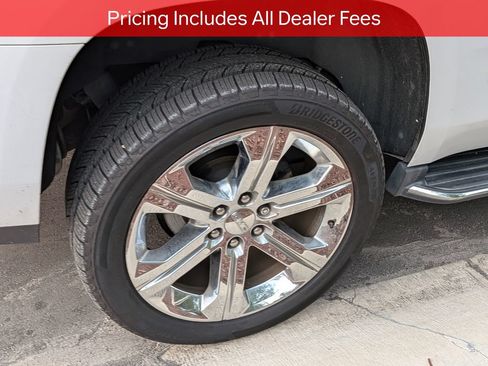 Used 2020 GMC Yukon SLT w/ Premium Edition AWD/4WD image 7