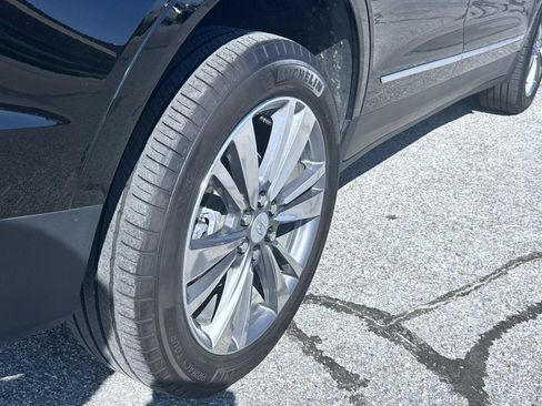Certified 2023 Cadillac XT5 Premium Luxury AWD/4WD image 12