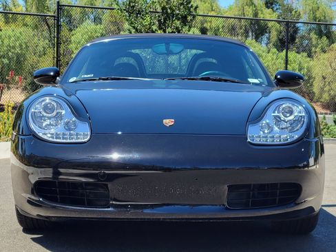 Used 2000 Porsche Boxster RWD image 10