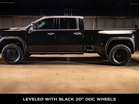 Used 2023 GMC Sierra 3500 Denali w/ Denali Ultimate Package AWD/4WD image 5