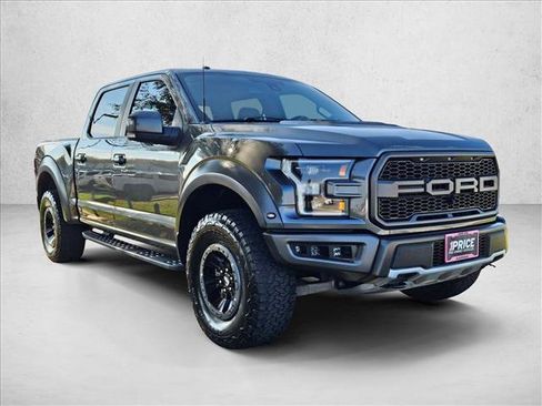 Used 2018 Ford F150 Raptor w/ Equipment Group 802A Luxury image 3