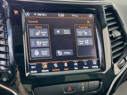 Used 2022 Jeep Cherokee Limited w/ Elite Package image 20