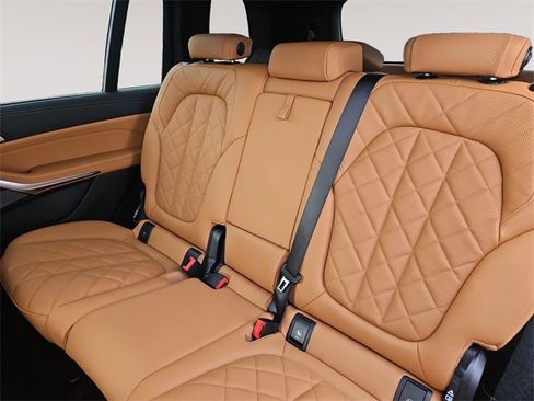New 2026 BMW X7 xDrive40i w/ Dynamic Handling Package image 13