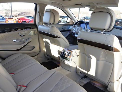 Used 2019 Mercedes-Benz S 560 S 560 / AMG Line / Premium Pac image 44