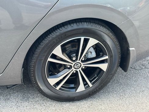 Used 2020 Nissan Sentra SV w/ Electronics Package FWD image 5