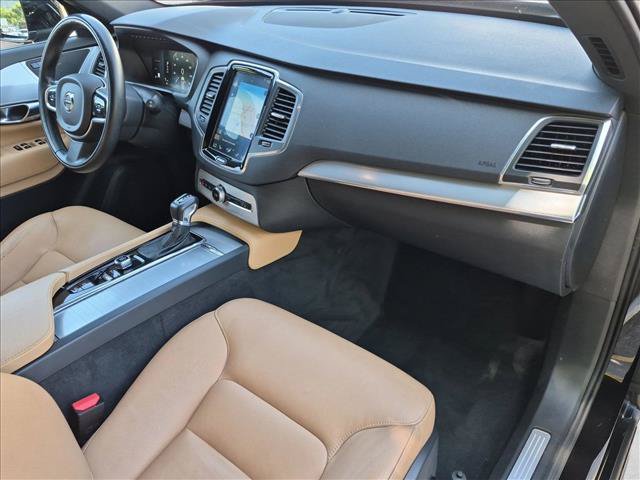 Used 2018 Volvo XC90 T5 Momentum w/ Convenience Package FWD image 25