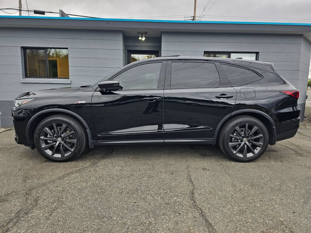 Used 2025 Acura MDX A-Spec AWD/4WD image 2