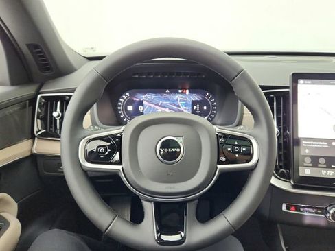 New 2026 Volvo XC90 B6 Plus w/ Protection Package Premier image 29