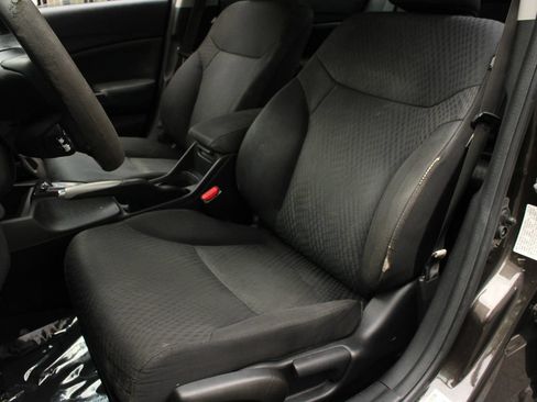 Used 2014 Honda Civic LX image 16