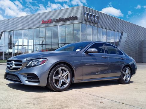Used 2019 Mercedes-Benz E 300 image 1
