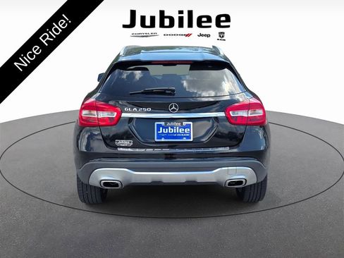 Used 2019 Mercedes-Benz GLA 250 image 3