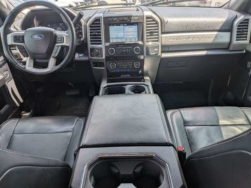 Used 2017 Ford F250 Lariat w/ Lariat Ultimate Package AWD/4WD image 10