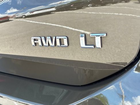 Used 2023 Chevrolet Equinox LT AWD/4WD image 48
