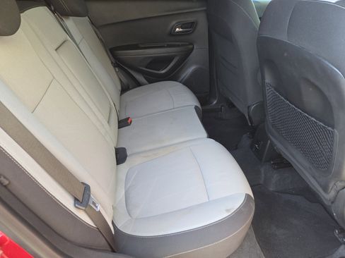 Used 2015 Chevrolet Trax LT w/ LPO, Cargo Package image 14