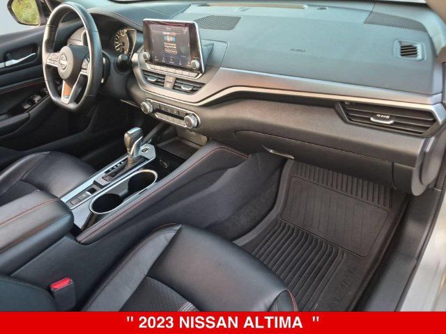 Certified 2023 Nissan Altima 2.5 SR AWD/4WD image 38
