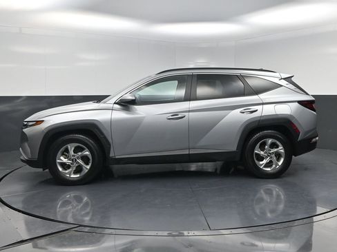 Used 2024 Hyundai Tucson SEL FWD image 3