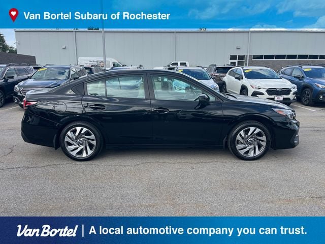 Used 2025 Subaru Legacy Limited AWD/4WD image 6