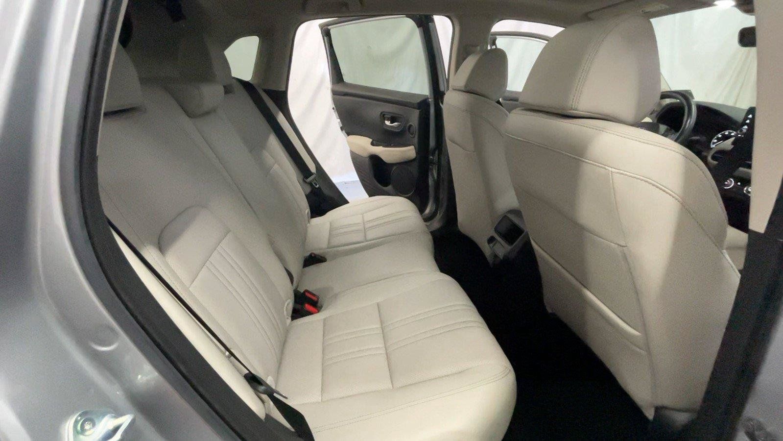 Used 2024 Honda HR-V EX-L image 24