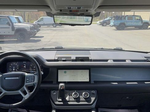 Used 2020 Land Rover Defender 110 SE AWD/4WD image 10