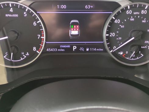 Certified 2022 Nissan Pathfinder SL w/ Lighting Package (N92) image 14