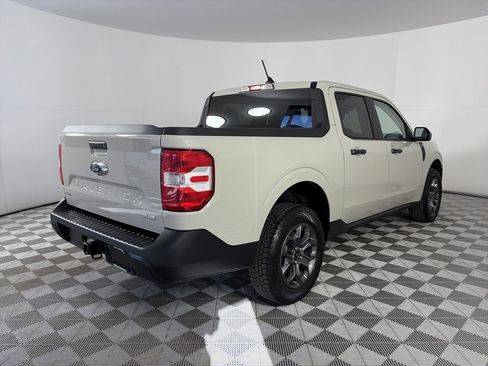Certified 2024 Ford Maverick XLT w/ XLT Luxury Package image 7