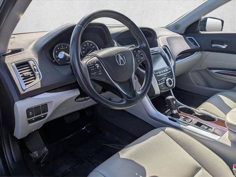 Used 2016 Acura TLX FWD image 10