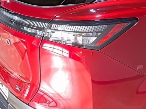 Used 2025 Nissan Murano SL AWD/4WD image 14