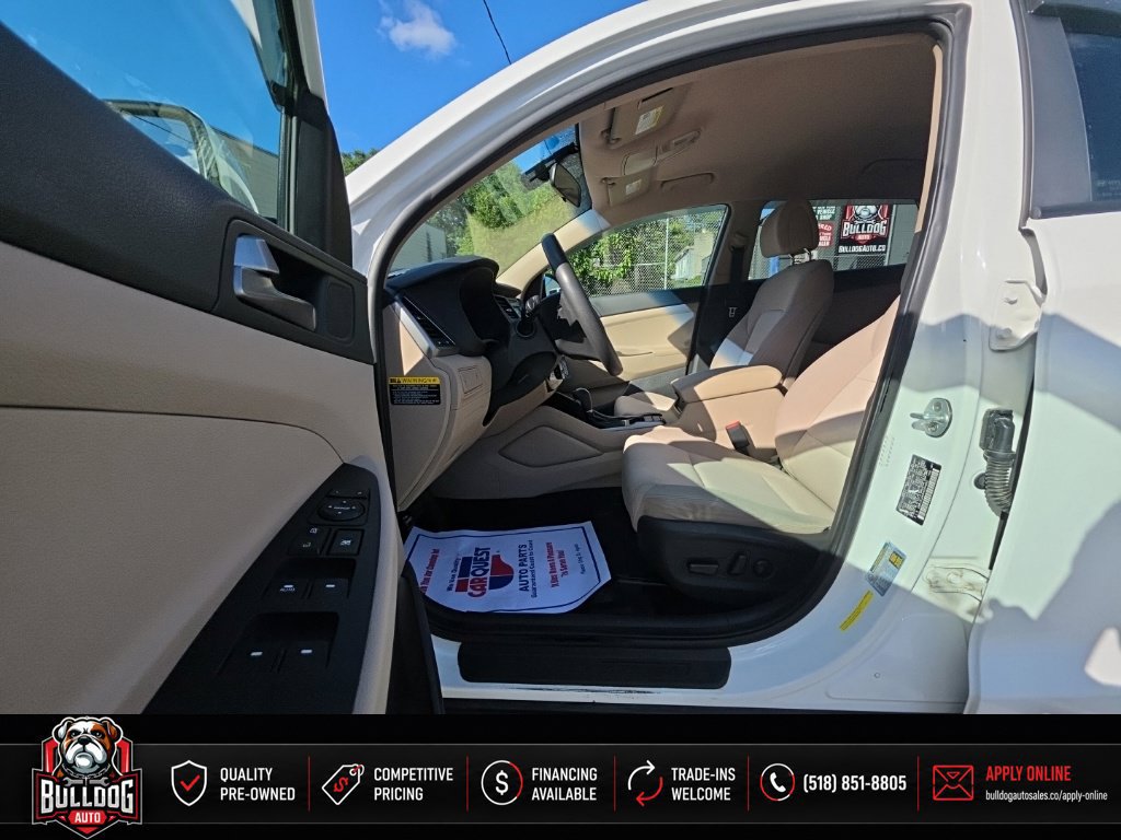 Used 2017 Hyundai Tucson SE w/ SE Popular Package 02 AWD/4WD image 9