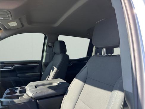 Used 2024 GMC Sierra 1500 Elevation w/ LPO, Elevation Black Package image 27