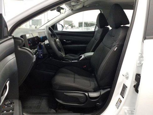 New 2026 Hyundai Tucson SE image 13