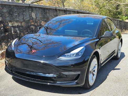 Used 2021 Tesla Model 3 image 13