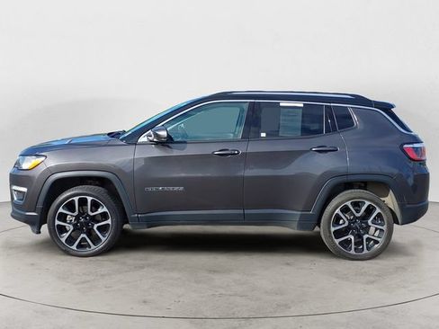Used 2019 Jeep Compass Limited AWD/4WD image 2