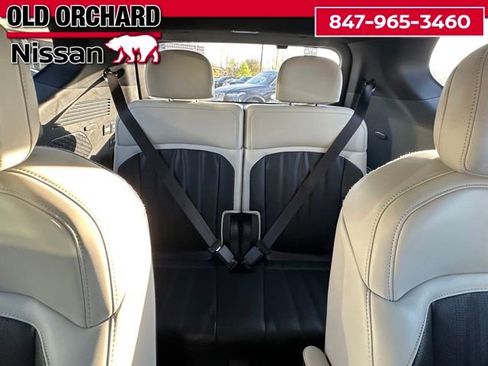 Used 2024 Kia EV9 GT-Line AWD/4WD image 11