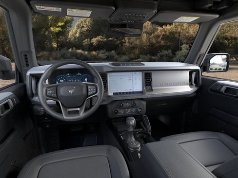 New 2026 Ford Bronco Big Bend w/ Black Diamond Package AWD/4WD image 9