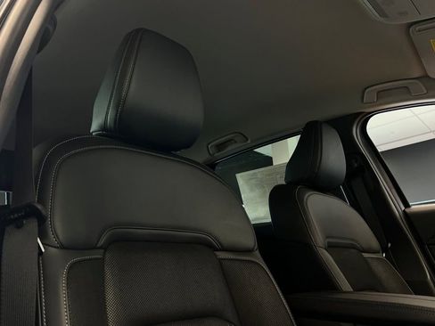 New 2026 MAZDA CX-5 Preferred image 17