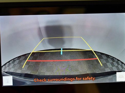 Certified 2024 Toyota Tacoma SR5 image 24