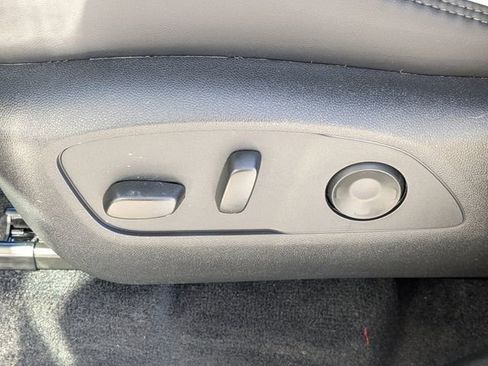 New 2026 GMC Acadia Denali w/ Super Cruise Package image 21