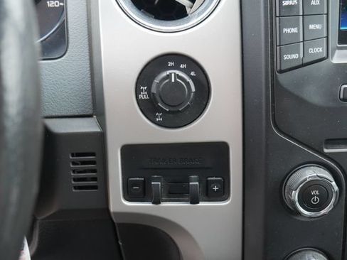 Used 2014 Ford F150 XLT w/ Equipment Group 302A Luxury AWD/4WD image 19