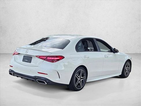 Used 2023 Mercedes-Benz C 300 Sedan image 5