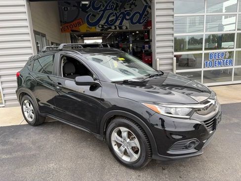 Used 2019 Honda HR-V LX image 4