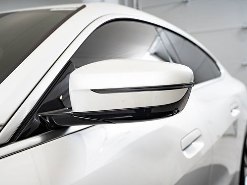 Used 2023 BMW i4 eDrive35 w/ Premium Package RWD image 17