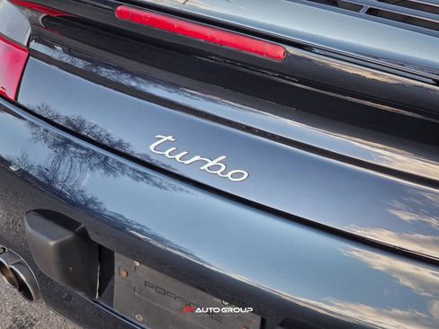 Used 2004 Porsche 911 Turbo image 9