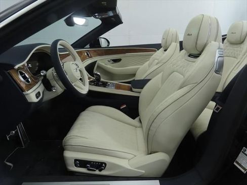 New 2026 Bentley Continental GTC image 28